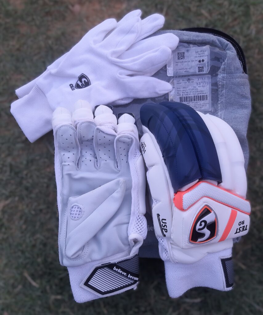 BAS cricket gloves review